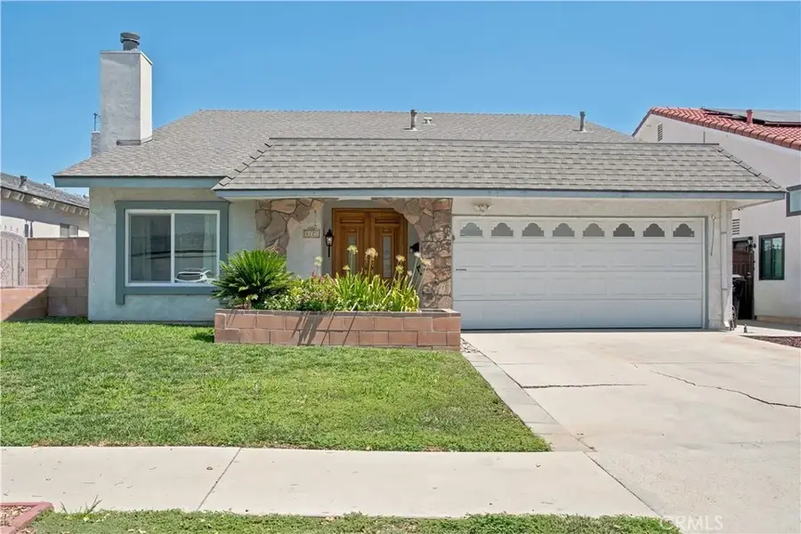 8126 Laramie Avenue, Winnetka, CA 91306 - #2