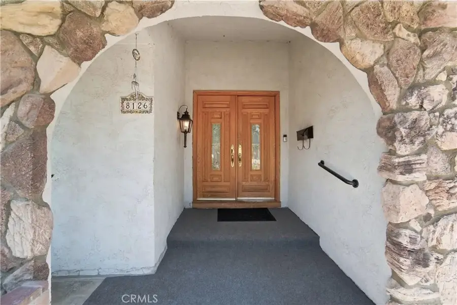 8126 Laramie Avenue, Winnetka, CA 91306 - #3
