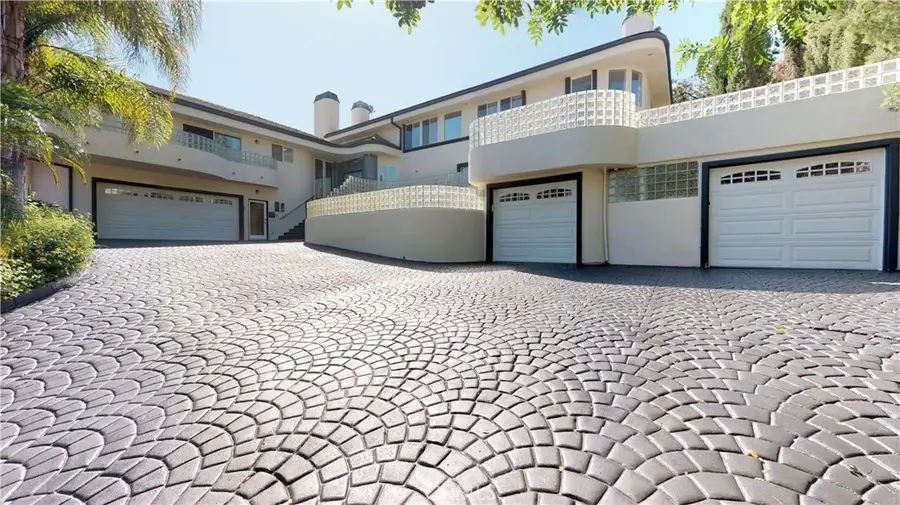 22500 N Summit Ridge, Chatsworth, CA 91311 - #2