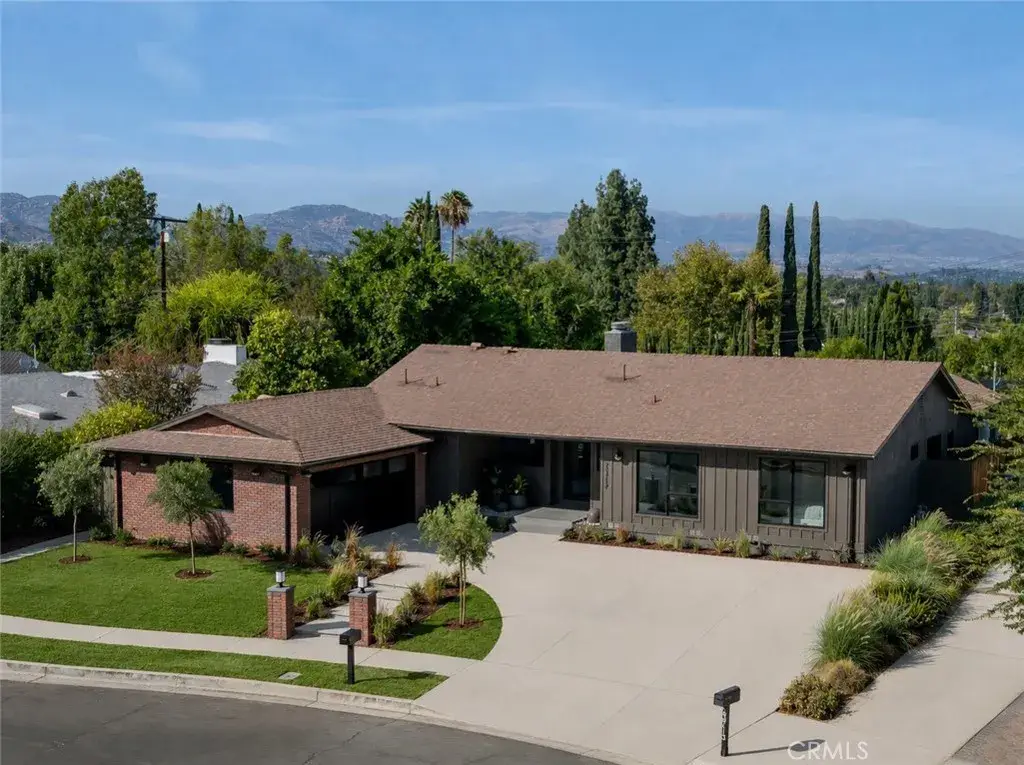 23717 Crosson, Woodland Hills, CA 91367 - #1