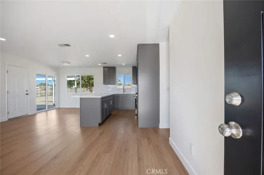 38997 164th East, Lake Los Angeles, CA 93591 - #3