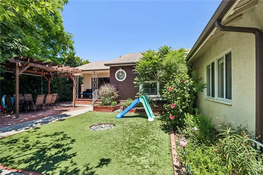 18937 Sylvan Street, Tarzana, CA 91335 - #3