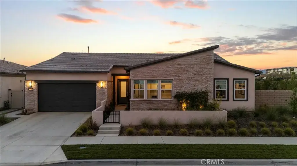 29599 Paseo Guijarro, Valencia, CA 91354 - #1