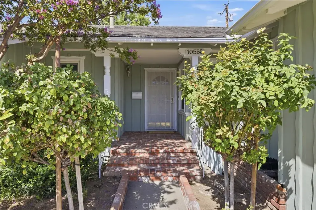 10555 Monogram Avenue, Granada Hills, CA 91344 - #1