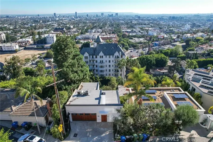 8246 Woodshill Trail, Los Angeles, CA 90069 - #2