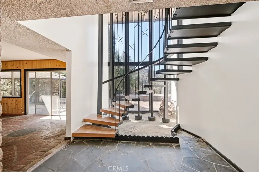 2125 Eastedge, Glendale, CA 91206 - #3