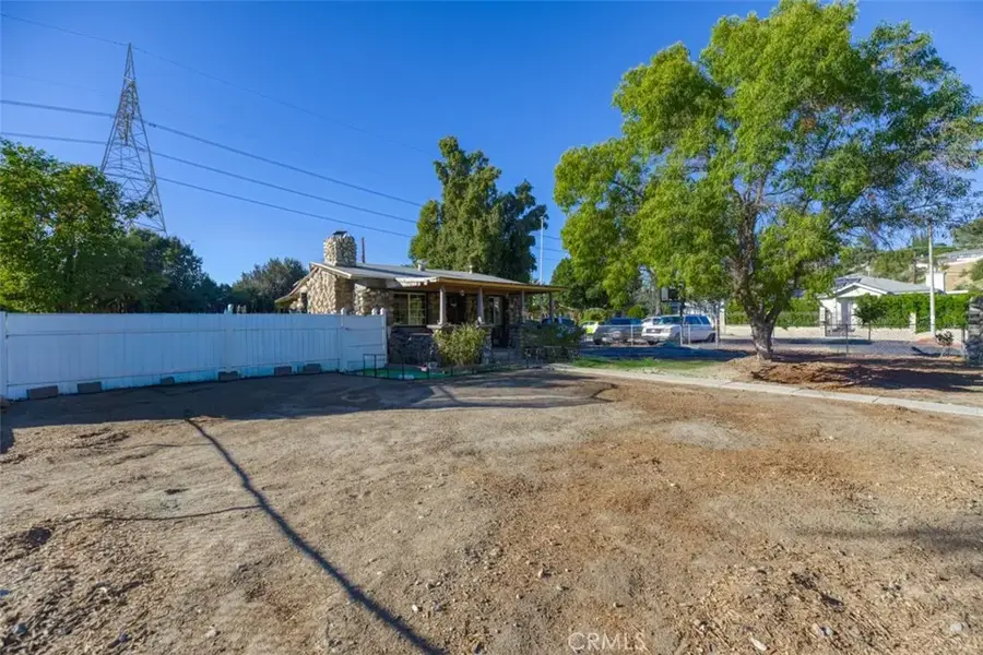 11103 Allegheny, Sun Valley, CA 91352 - #2