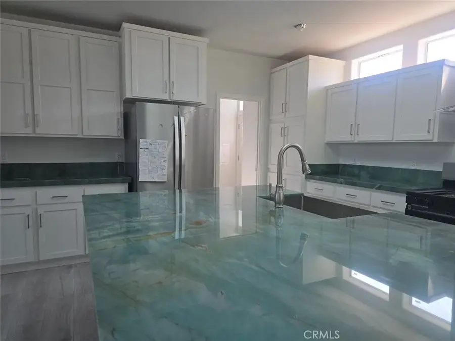 21500 Lassen #450, Chatsworth, CA 91311 - #2
