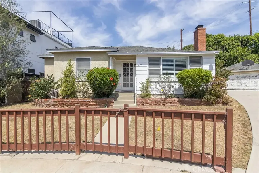 12701 Westminster, Los Angeles, CA 90066 - #2