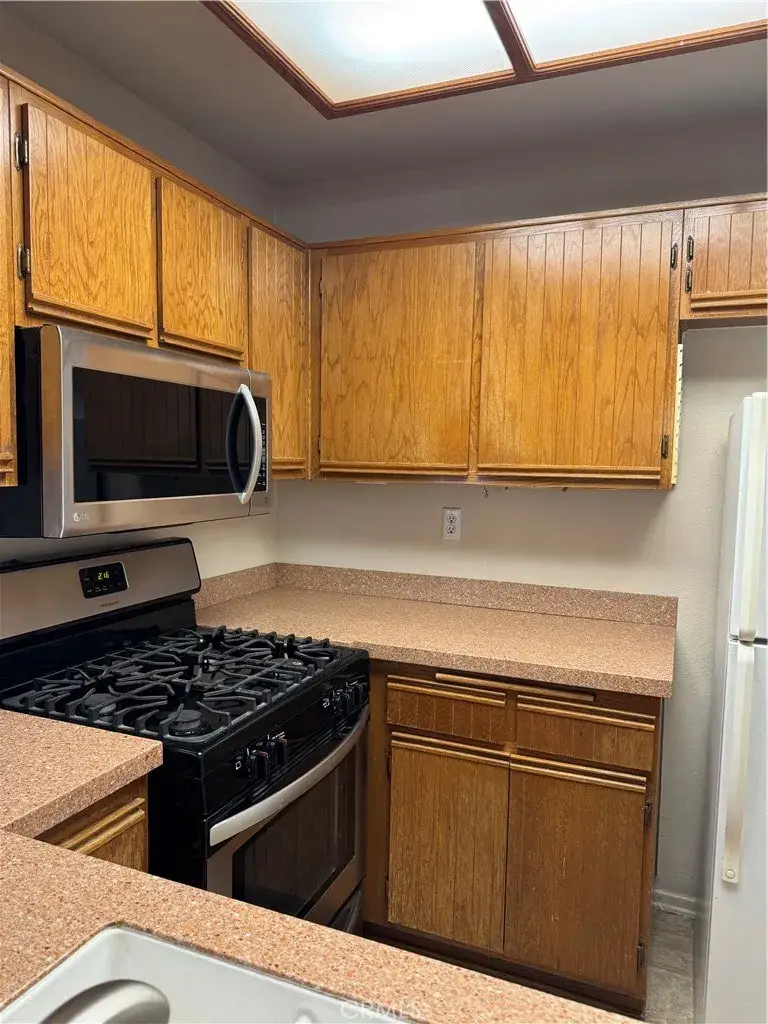 23709 Del Monte Drive, Valencia, CA 91355 - #3