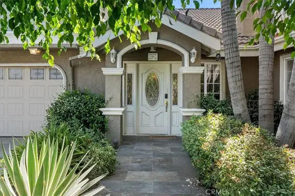 6924 Gaviota Avenue, Van Nuys, CA 91406