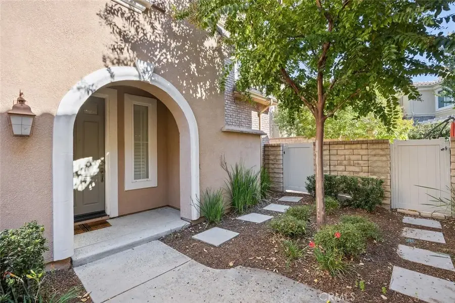 23868 Toscana Dr, Valencia, CA 91354 - #2