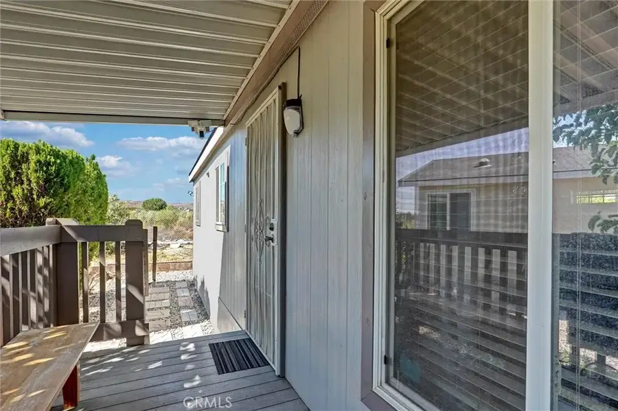 27361 Sierra Highway #260, Canyon Country, CA 91351 - #2