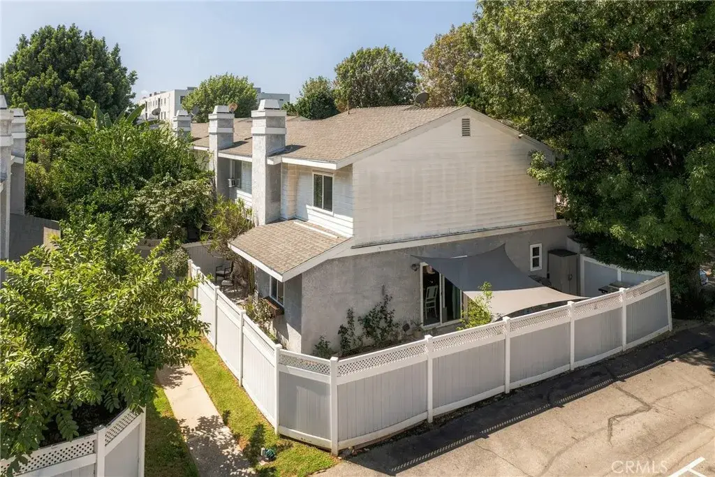8350 Burnet #9, North Hills, CA 91343 - #1