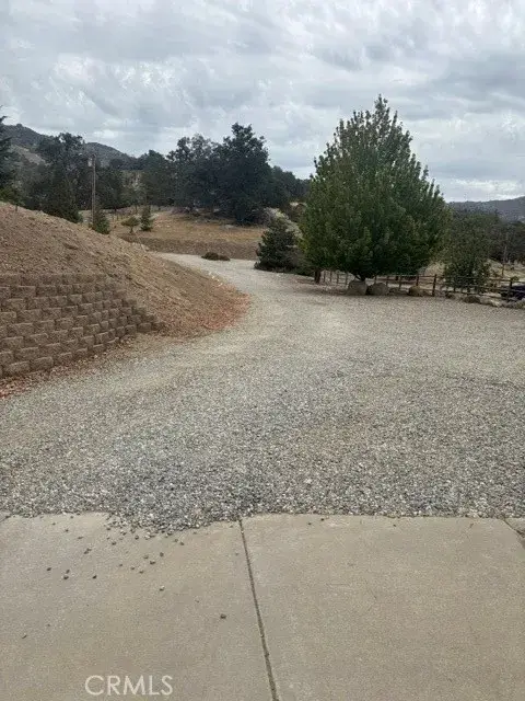 24181 Martingale, Tehachapi, CA 93561 - #2
