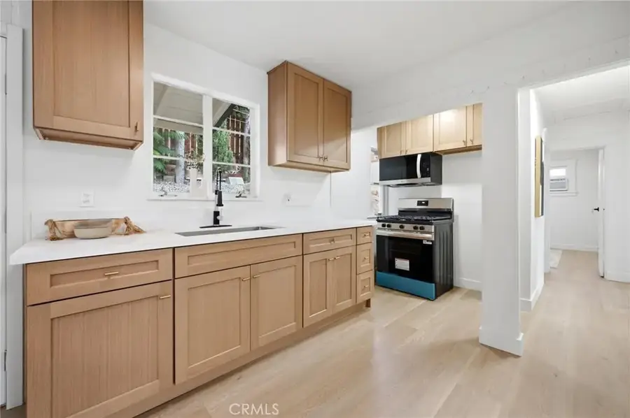 447 W Avenue 37, Los Angeles, CA 90065 - #3