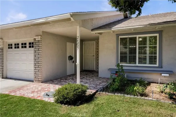 26807 Circle Of The Oaks, Newhall, CA 91321