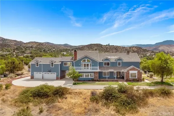 33247 Escondido Drive, Agua Dulce, CA 91390