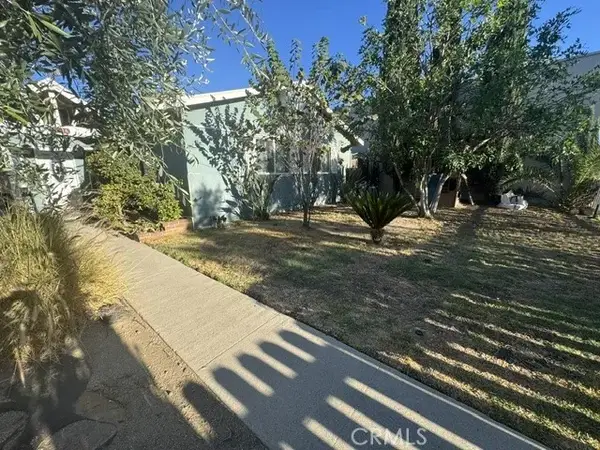 11116 Woodley, Granada Hills, CA 91344