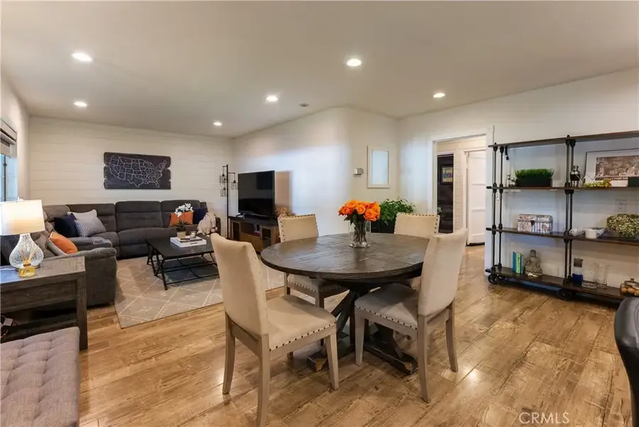 5802 Tobias, Sherman Oaks, CA 91411 - #2