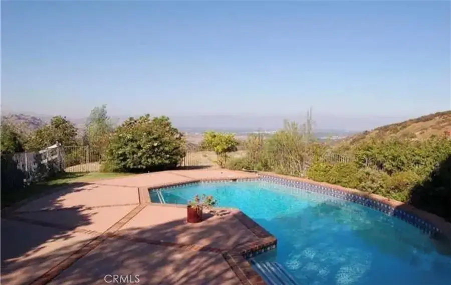 28 Wrangler Lane, Bell Canyon, CA 91307 - #2