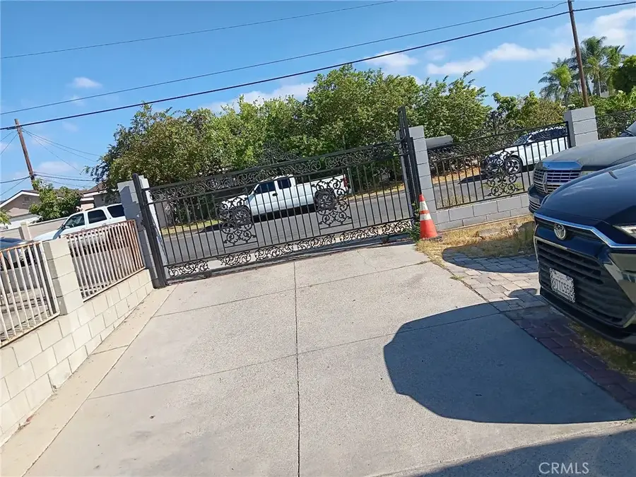 11136 Keswick Street, Sun Valley, CA 91352 - #2