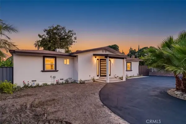 8547 Louise Avenue, Sherwood Forest, CA 91325