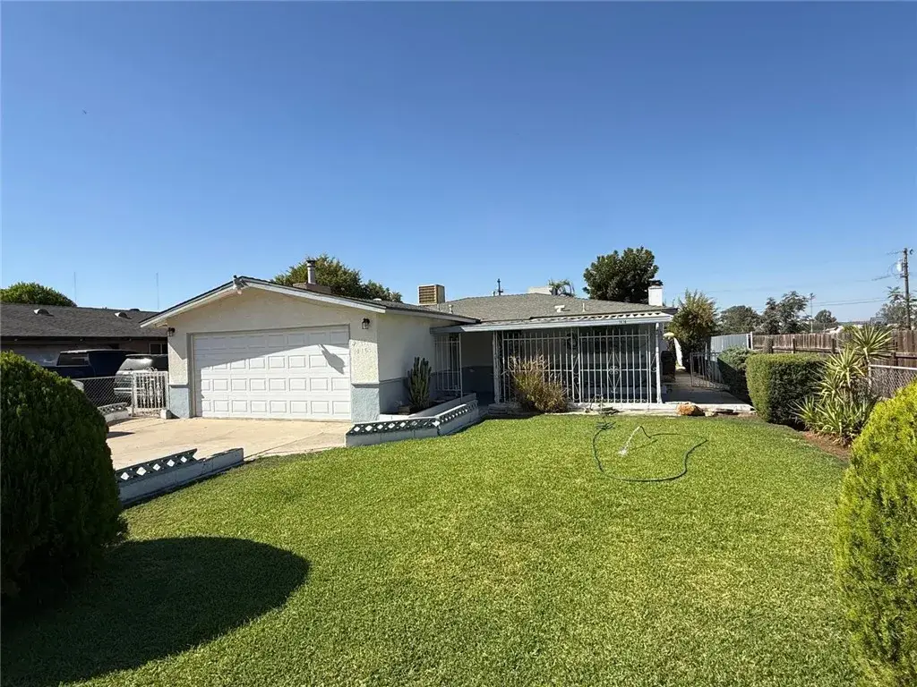 1416 Cheatham, Bakersfield, CA 93307 - #1