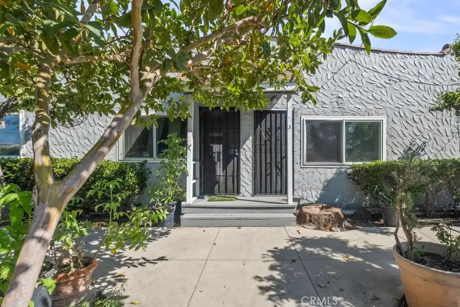 221 W Hillcrest Boulevard, Inglewood, CA 90301 - #2