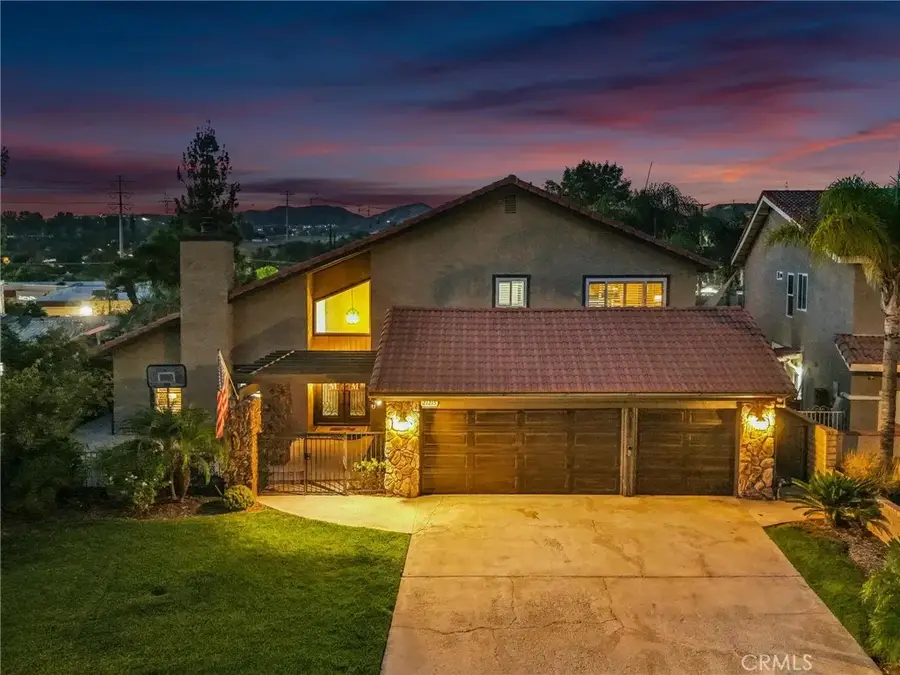 21215 Georgetown Drive, Saugus, CA 91350 - #2