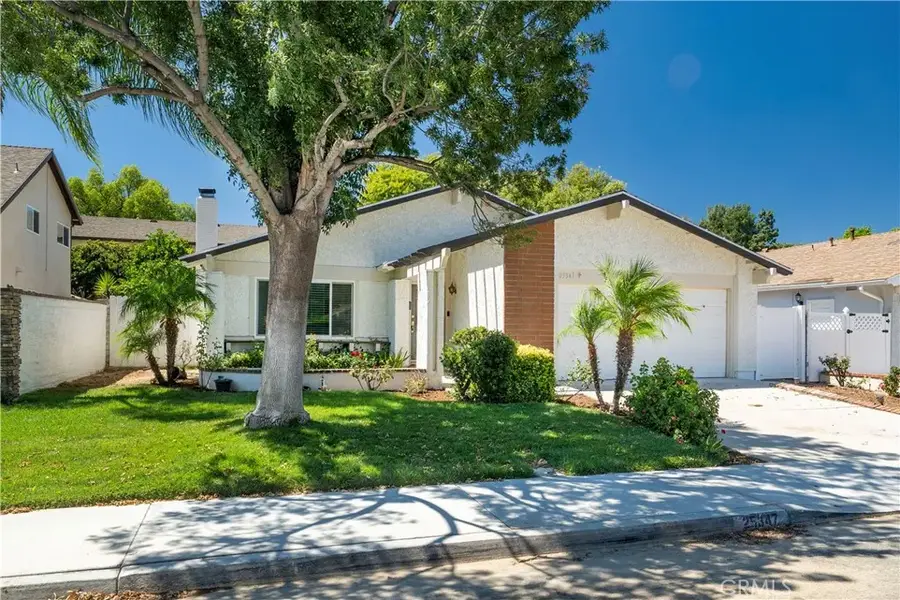 25347 Via Oriol, Valencia, CA 91355 - #2