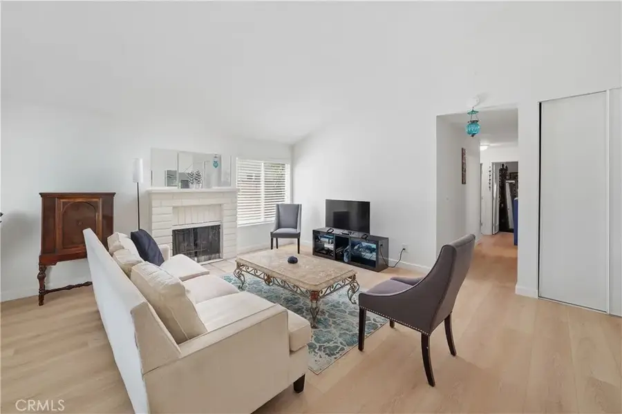 25347 Via Oriol, Valencia, CA 91355 - #3