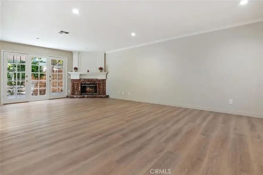 18850 Hatteras #5, Tarzana, CA 91356 - #2