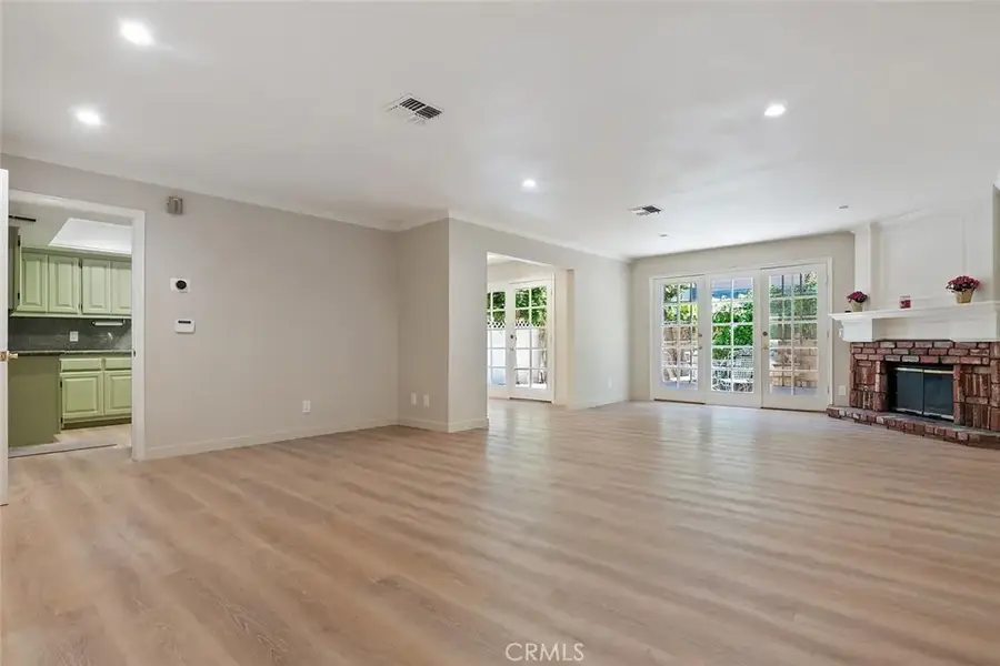 18850 Hatteras #5, Tarzana, CA 91356 - #3