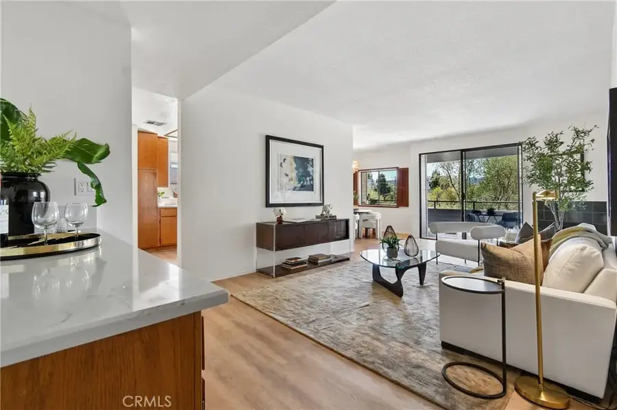13331 Moorpark #223, Sherman Oaks, CA 91423 - #3