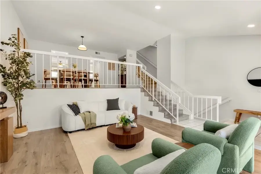6021 Lindley Avenue #12, Tarzana, CA 91356 - #3