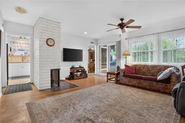 19148 Hart, Reseda, CA 91335