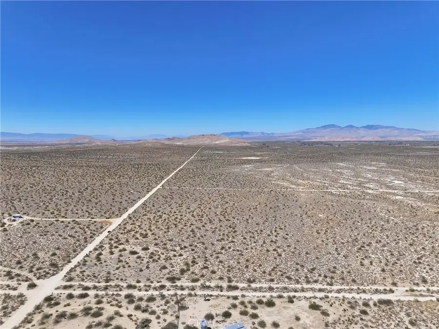 0 Champagne Ave, Rosamond, CA 93560 - #3