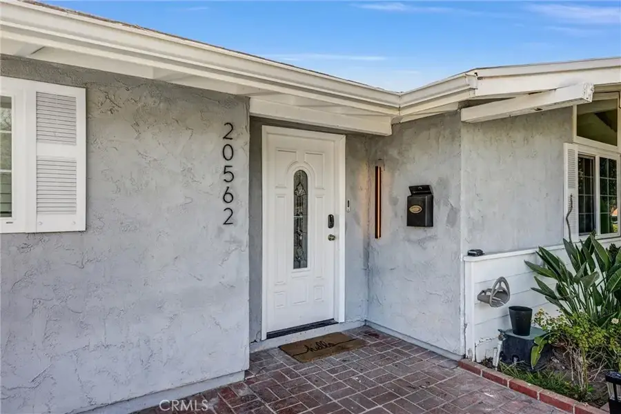 20562 Skouras, Winnetka, CA 91306 - #2