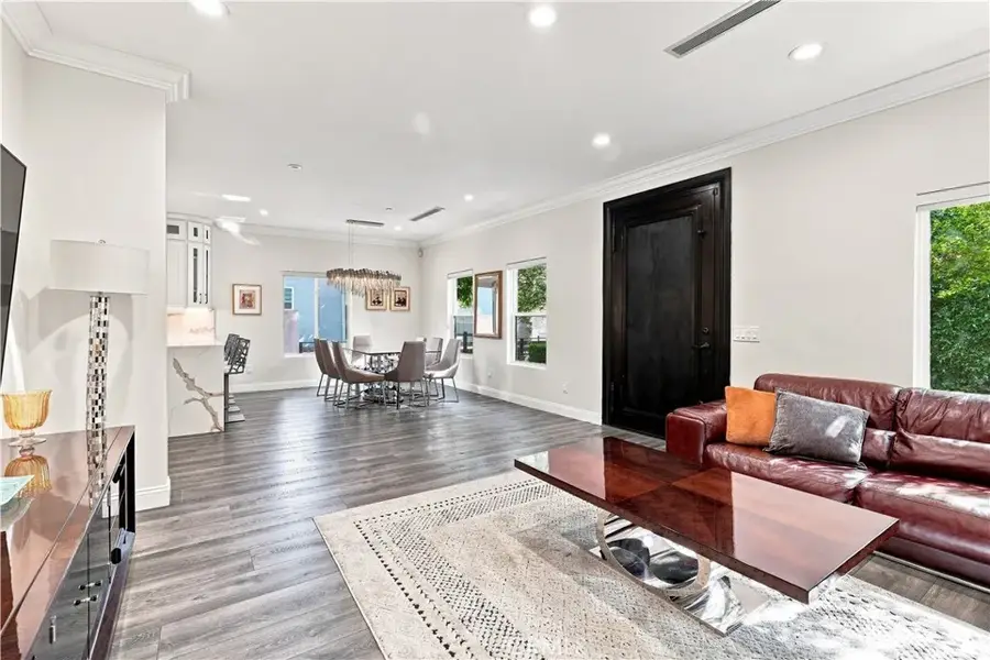 430 N Parish Place, Burbank, CA 91506 - #3
