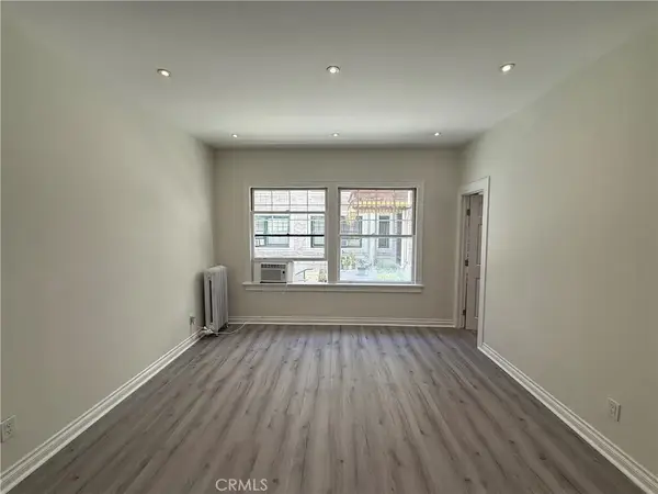 2121 James M Wood #110, Los Angeles, CA 90006
