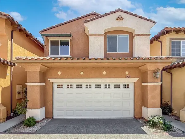 16724 Tim Lane, Van Nuys, CA 91406