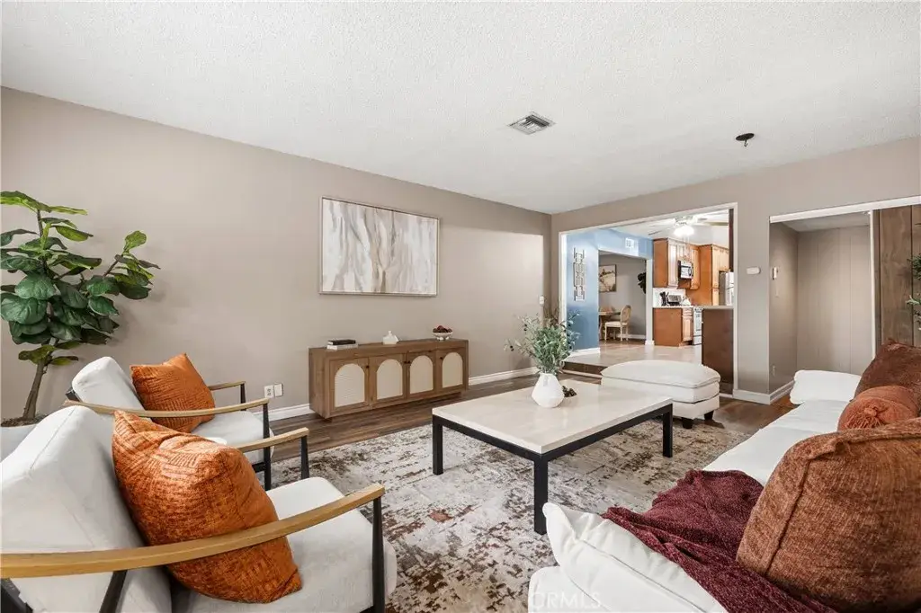 15944 Gledhill, North Hills, CA 91343 - #1