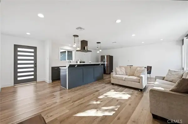 14975 Florentine Street, Sylmar, CA 91342