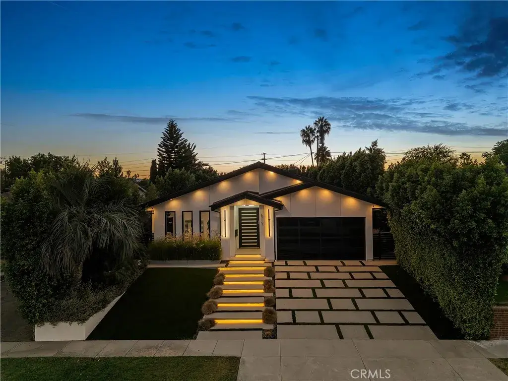 5715 Troost Avenue, North Hollywood, CA 91601 - #1
