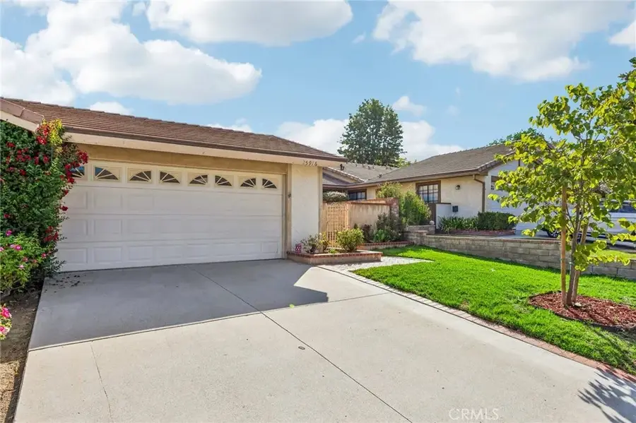 25916 Pueblo, Valencia, CA 91355 - #2