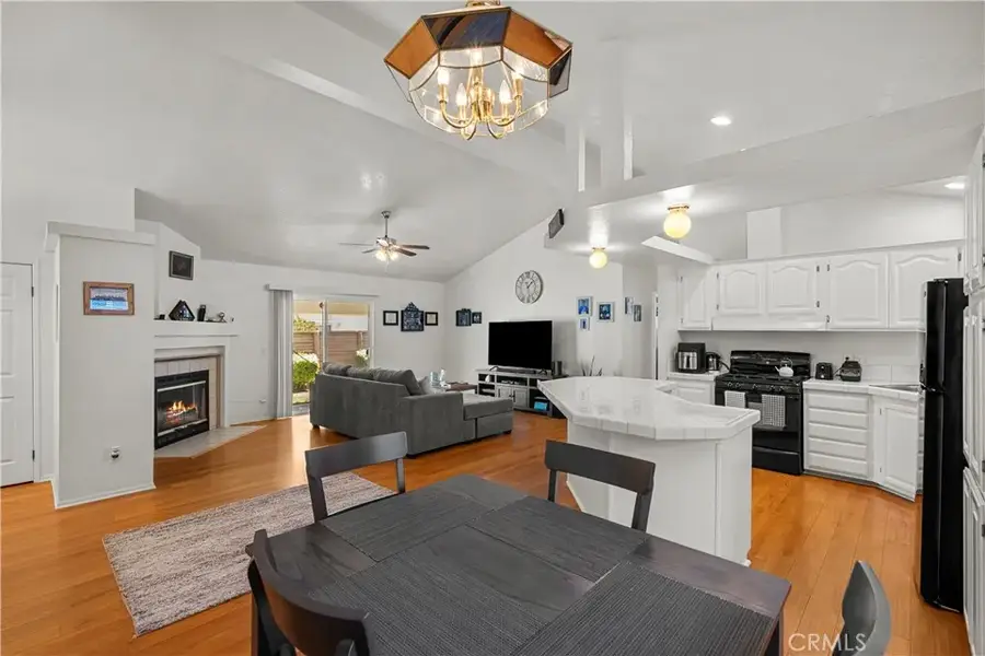 20050 Crestview, Canyon Country, CA 91351 - #3