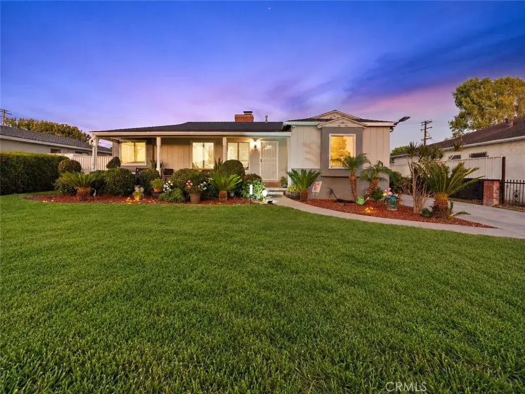 9700 S 5th, Inglewood, CA 90305 - #1