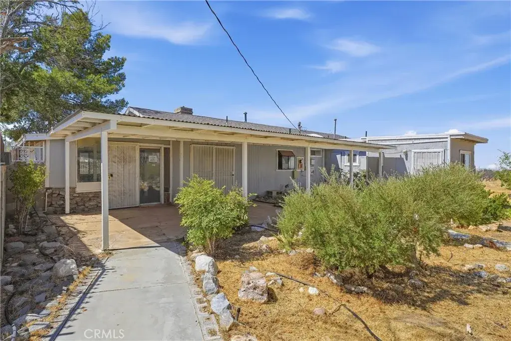 11221 Valle Vista, Phelan, CA 92371 - #1