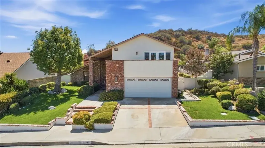 23134 La Granja, Valencia, CA 91354 - #1